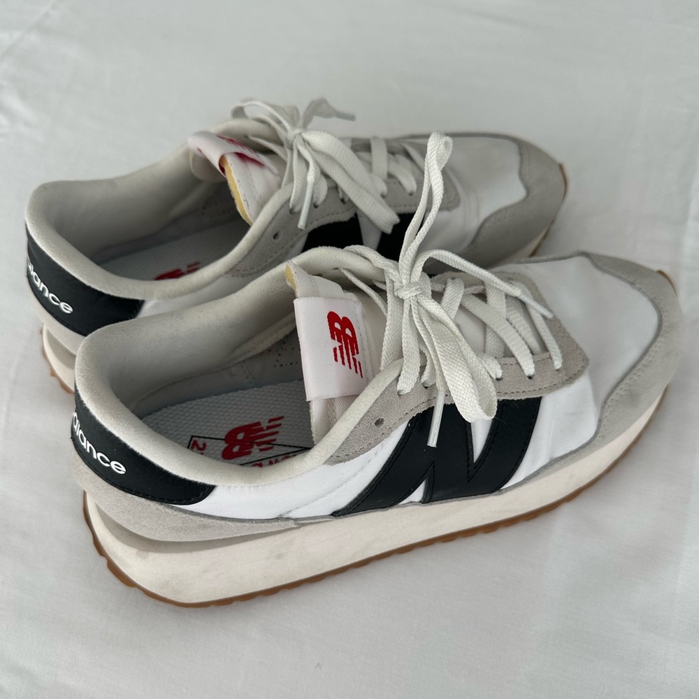 New Balance 237 - Picture 4 of 9